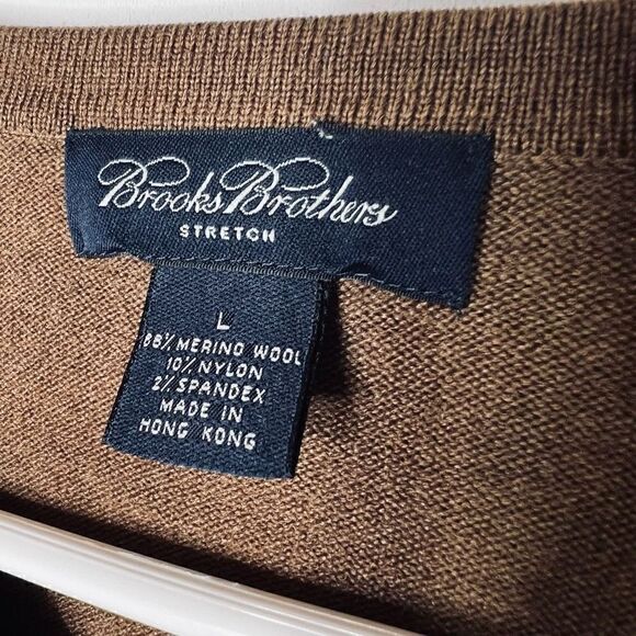 Brooks Brothers Brown Merino Wool Blend V-Neck Sweater - Picture 5 of 10